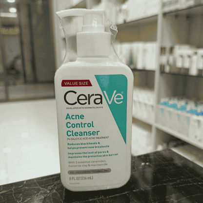 Cerave Buy Any 2 Cleansers/Moisturizers In just Rs 2549😍. Limited stock only